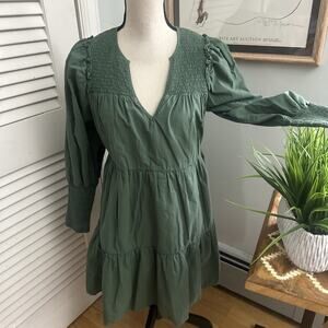 Tuckernuck Pomander Place Dress Womens XS Green Ceci Smocked Tiered Mini Preppy